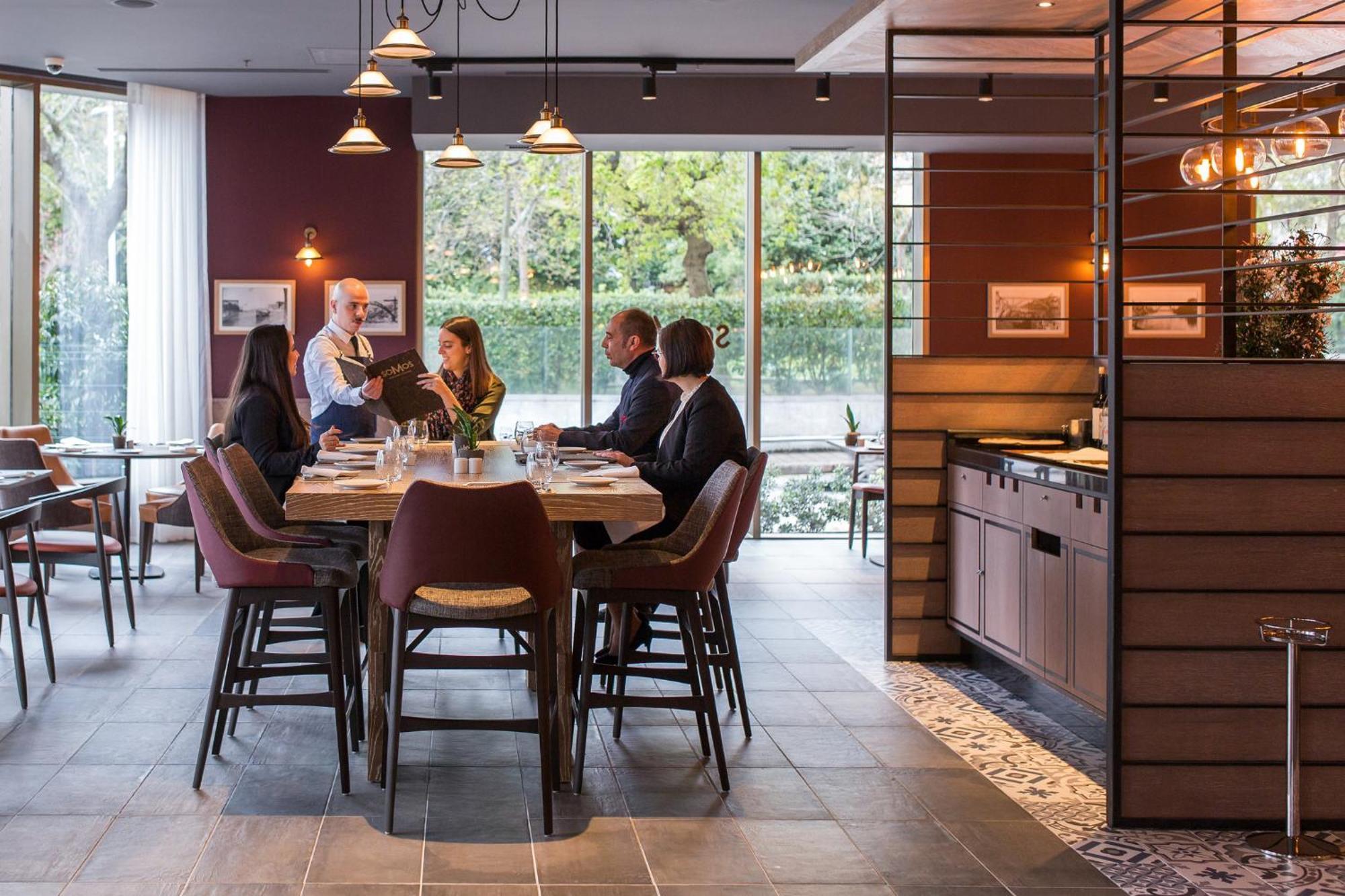 Crowne Plaza Porto By Ihg Hotel Екстериор снимка Restaurant