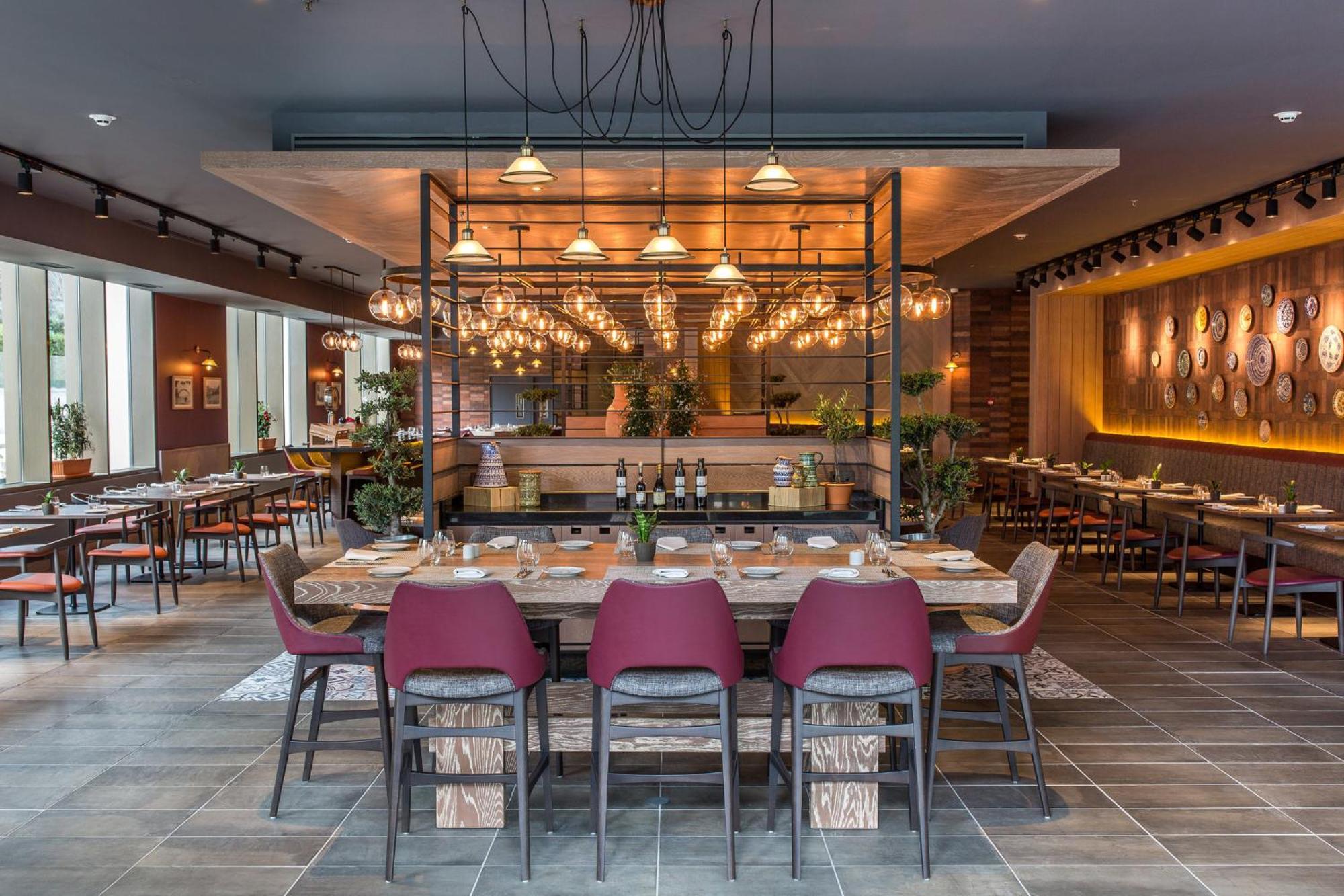 Crowne Plaza Porto By Ihg Hotel Екстериор снимка The restaurant